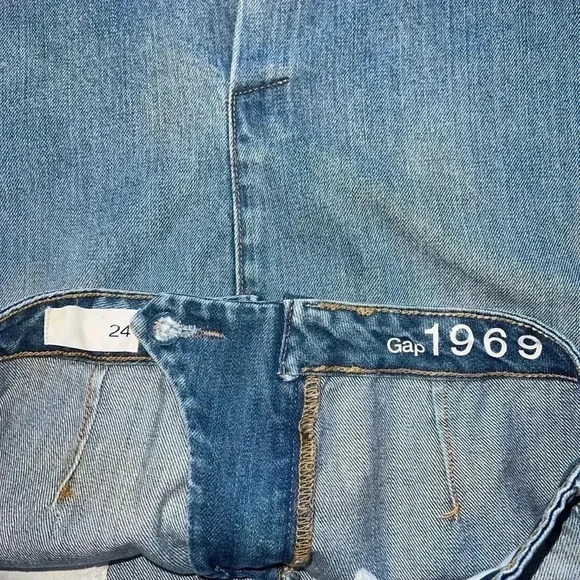 GAP 1969 DENIM JEAN DISTRESSED MINI SKIRT!! SIZE 24 (US 00/XXS) - Picture 5 of 8